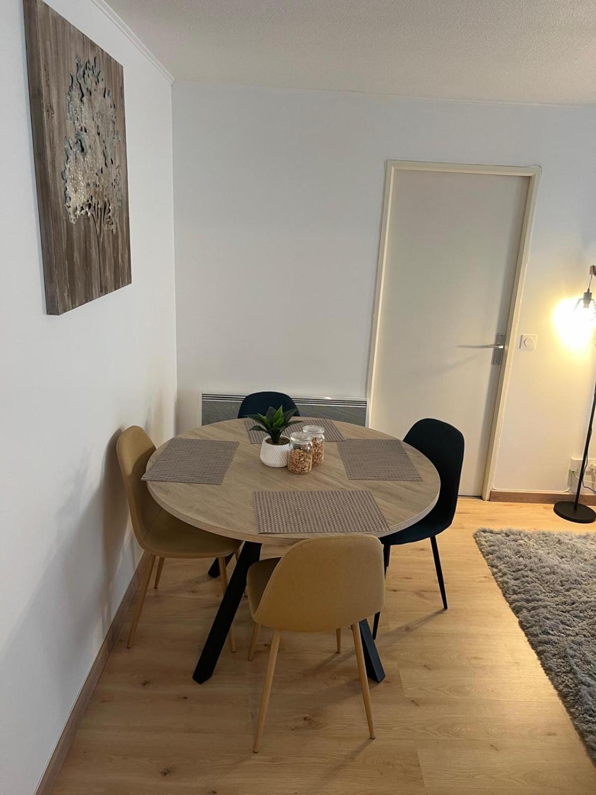 Champion Suites Sarcelles Kültér fotó